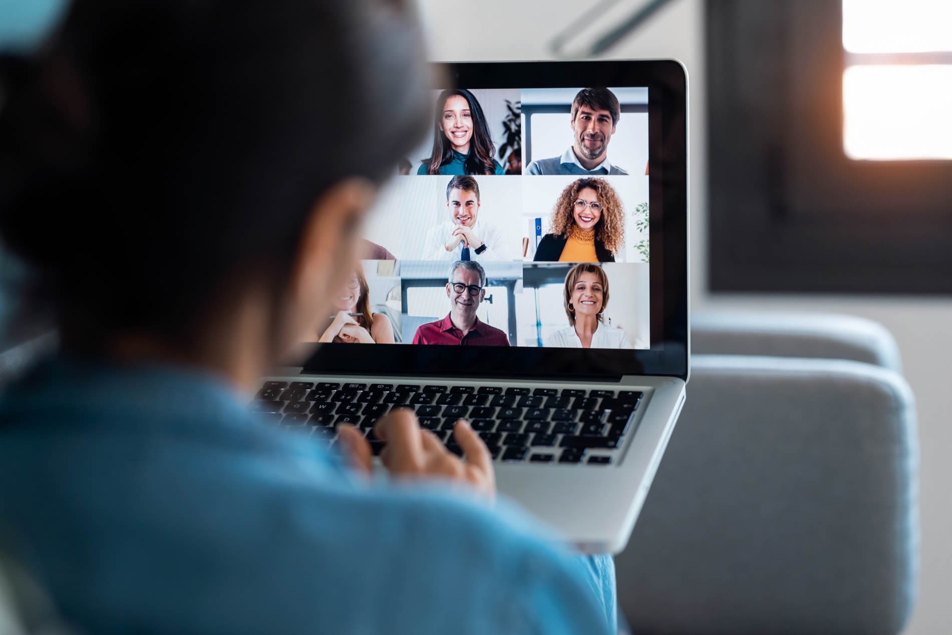 Zoom Workplace + IA para Universidades en Bolivia: de videollamadas a campus digital integrado